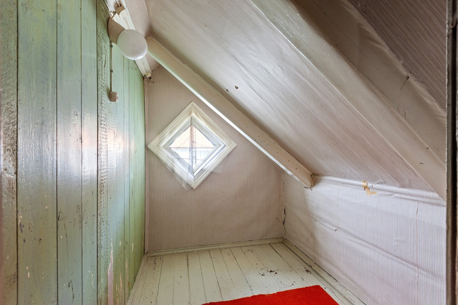 Bod som gir mulighet for diverse oppbevaring. Galleribilde