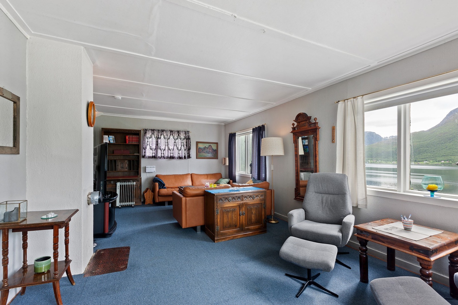 Her er det fint mulig å dele stuen inn i ulike soner. Galleribilde