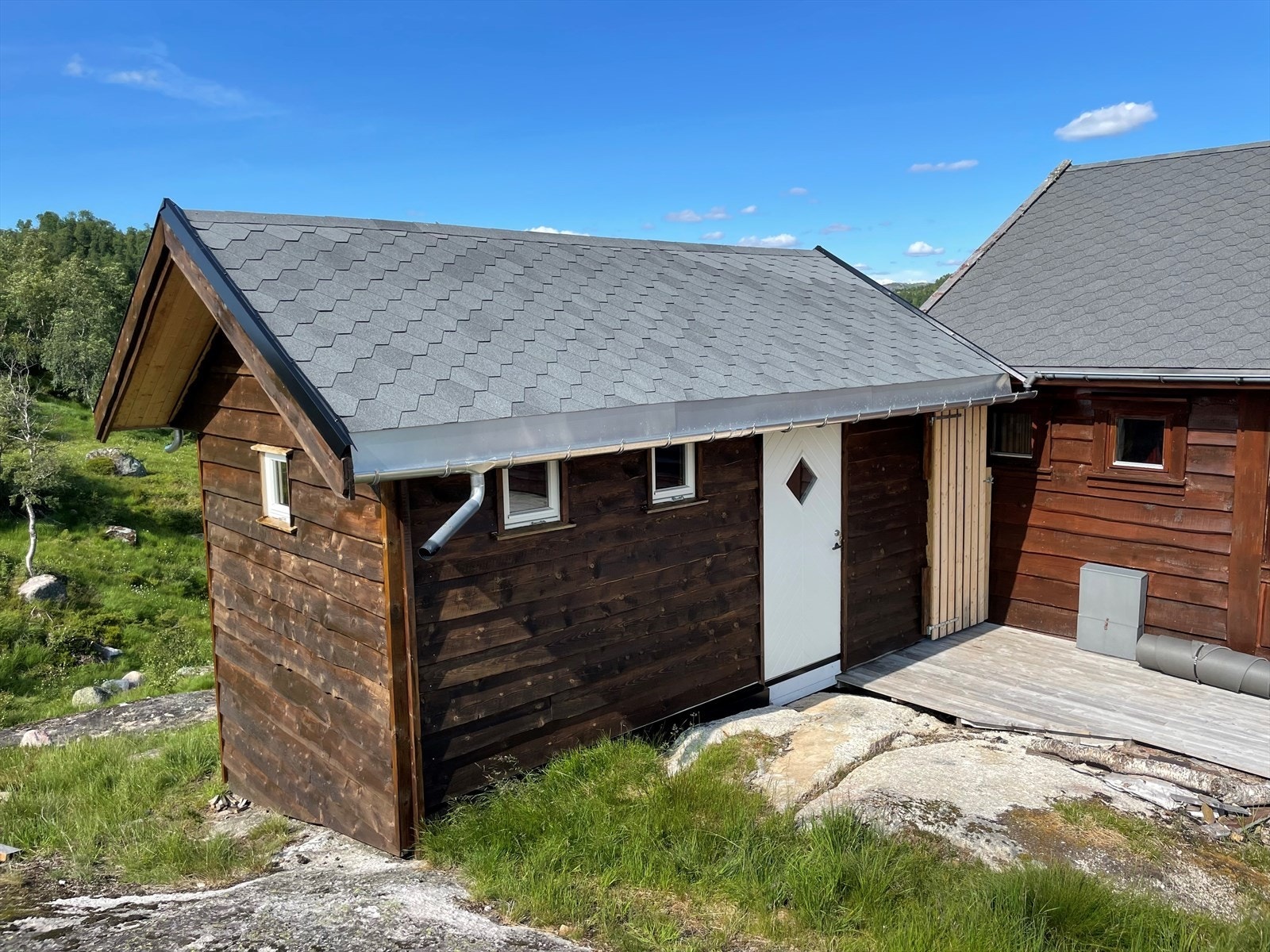 Romslig bod Galleribilde