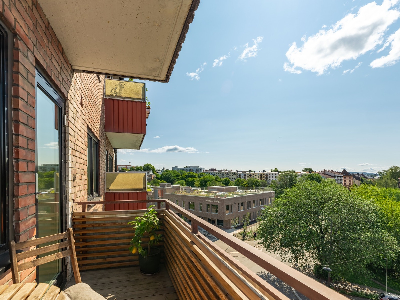 ...og pen utsikt mot øst! Galleribilde