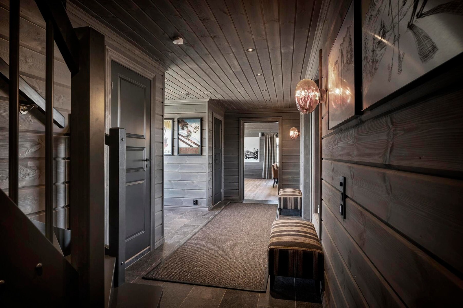 Fra entreén i en tilsvarende hytte. Galleribilde