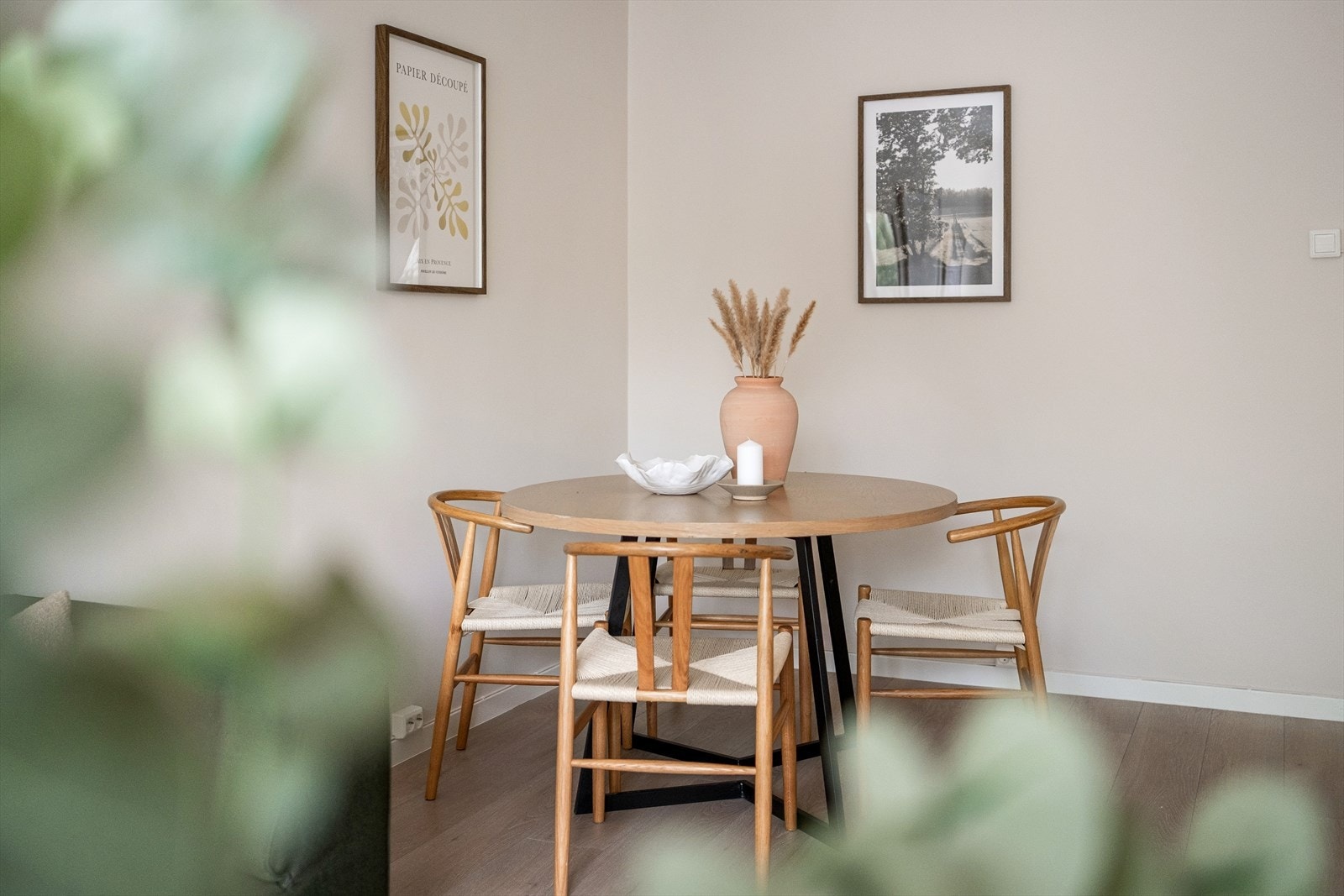 Plass til spisebord. Galleribilde