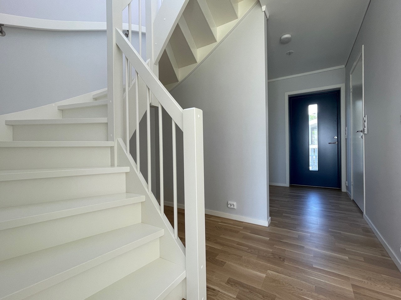 Entre-2.jpeg Galleribilde