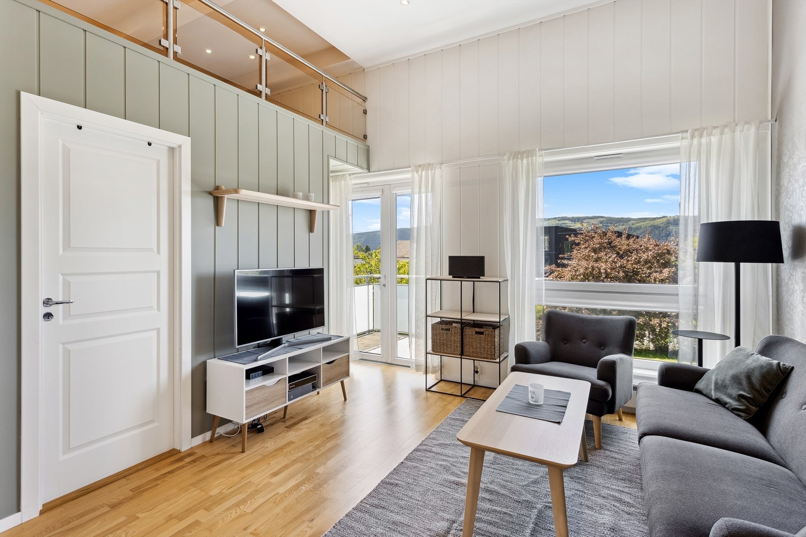 En lys og innbydende 3-roms leilighet, utmerket beliggende på Søre Ål. Galleribilde