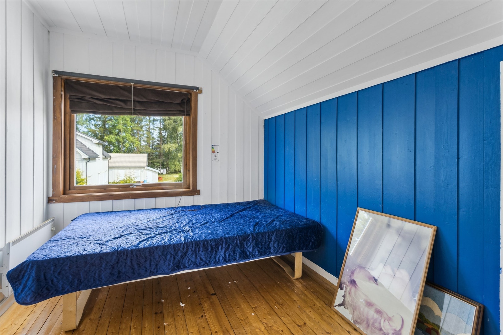 Soverom 3 i 2. etasje - perfekt som barnerom, gjesterom eller garderoberom. Galleribilde