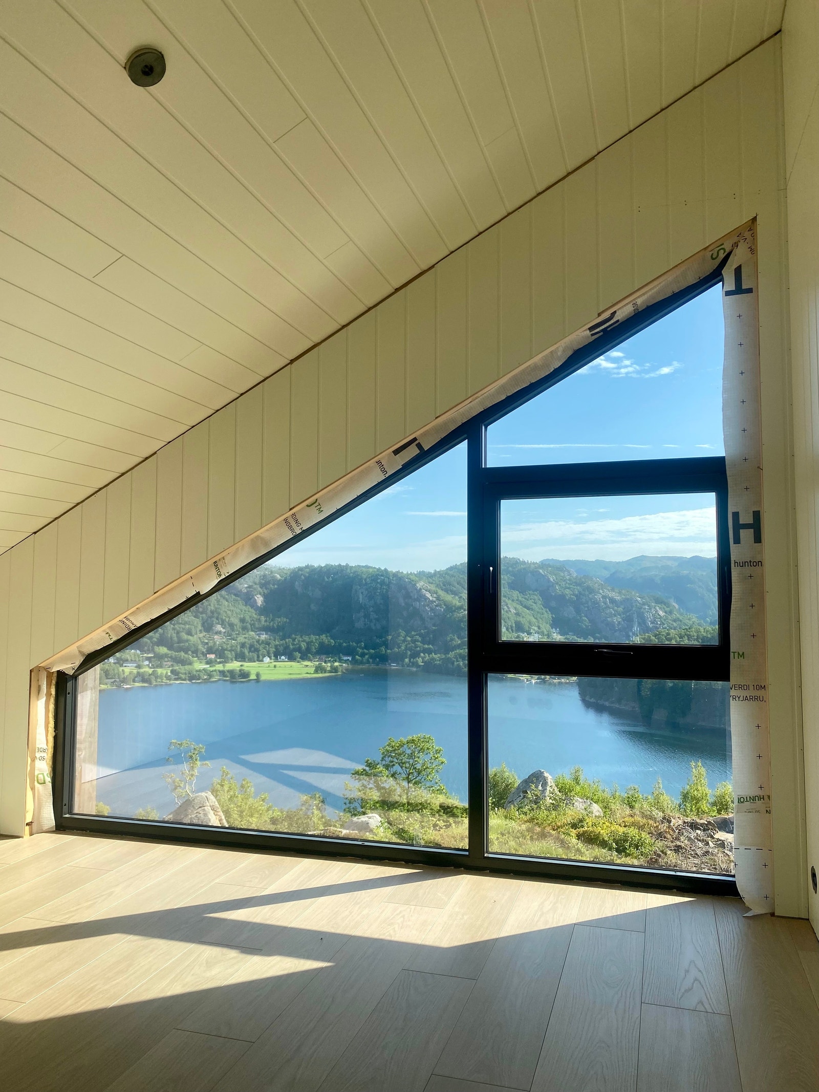 Fantastisk loftstue med panorama utsikt. Galleribilde