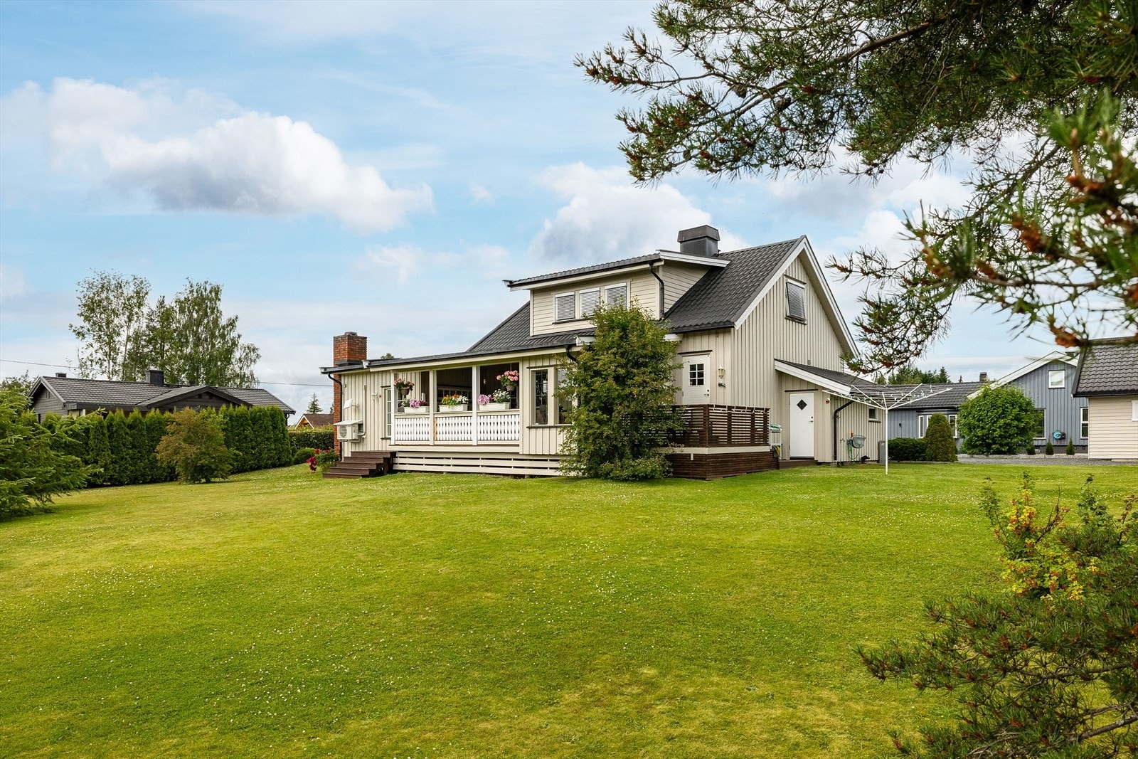 Velkommen til Hanstad og Forstmester Barths veg 14! Galleribilde