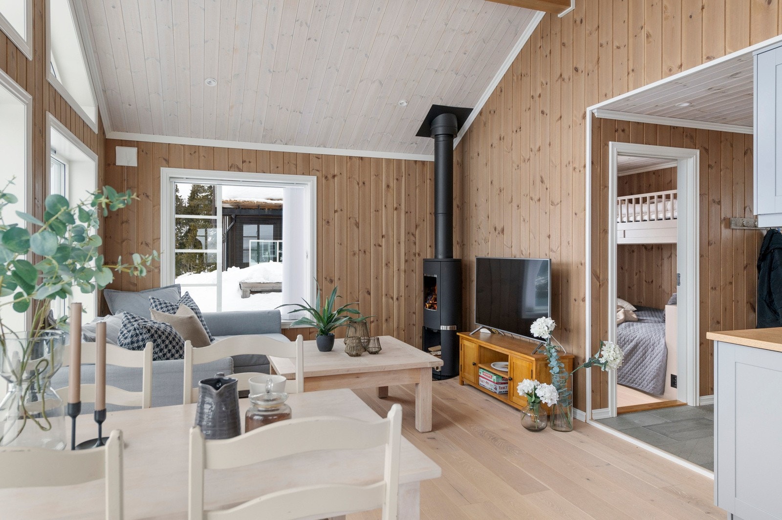 Anneks stue Galleribilde