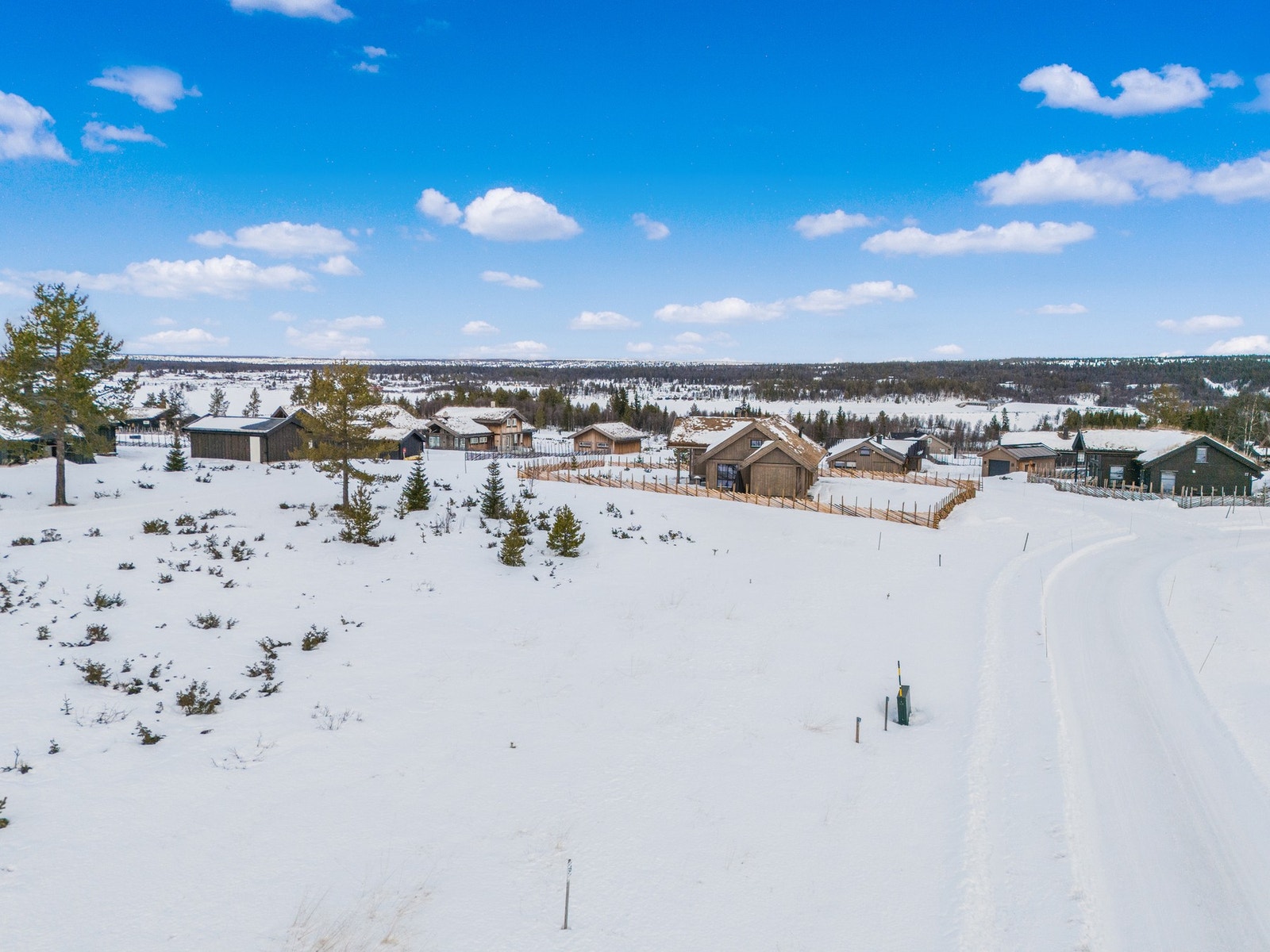 Flotte turmuligheter sommer og vinter. Galleribilde