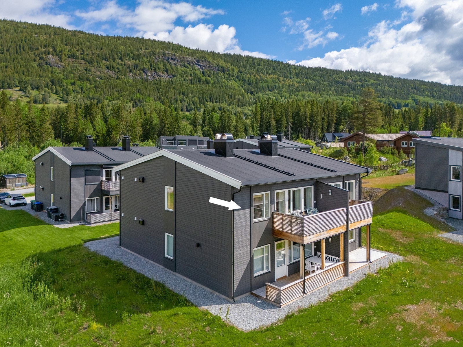 Privatmegleren Hallingdal v/ Merethe Jonsen har gleden av å presentere Svøovegen 118! Galleribilde