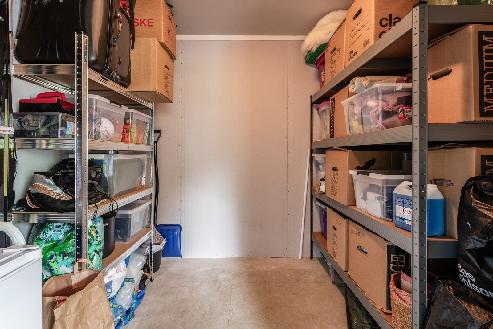 Utvendig bod. God plass til oppbevaring. Galleribilde