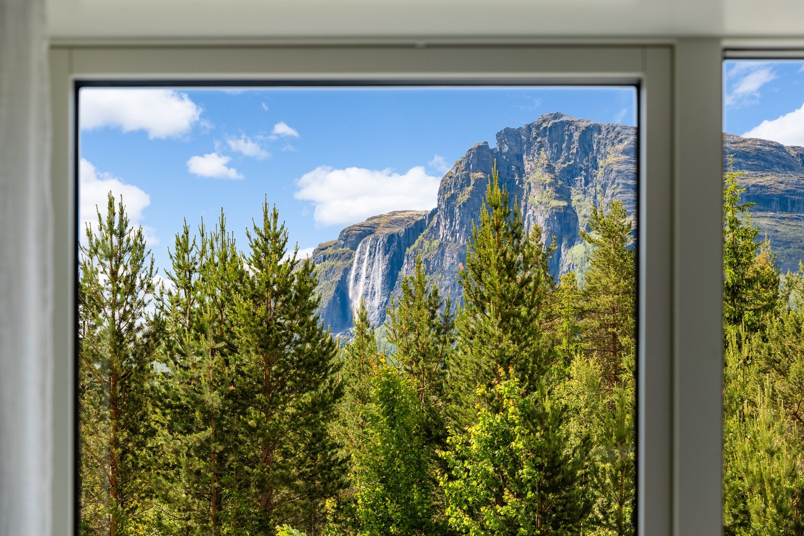 Utsikten fra stuen. Galleribilde