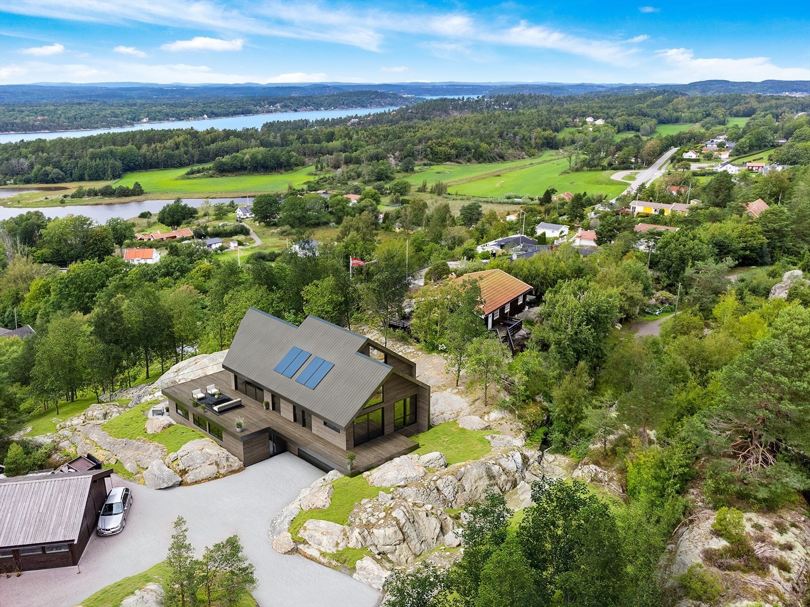 Illustrasjon på bolig iht. rammetillatelse. Avvik kan forekomme bla. ref. adkomst plan. Galleribilde