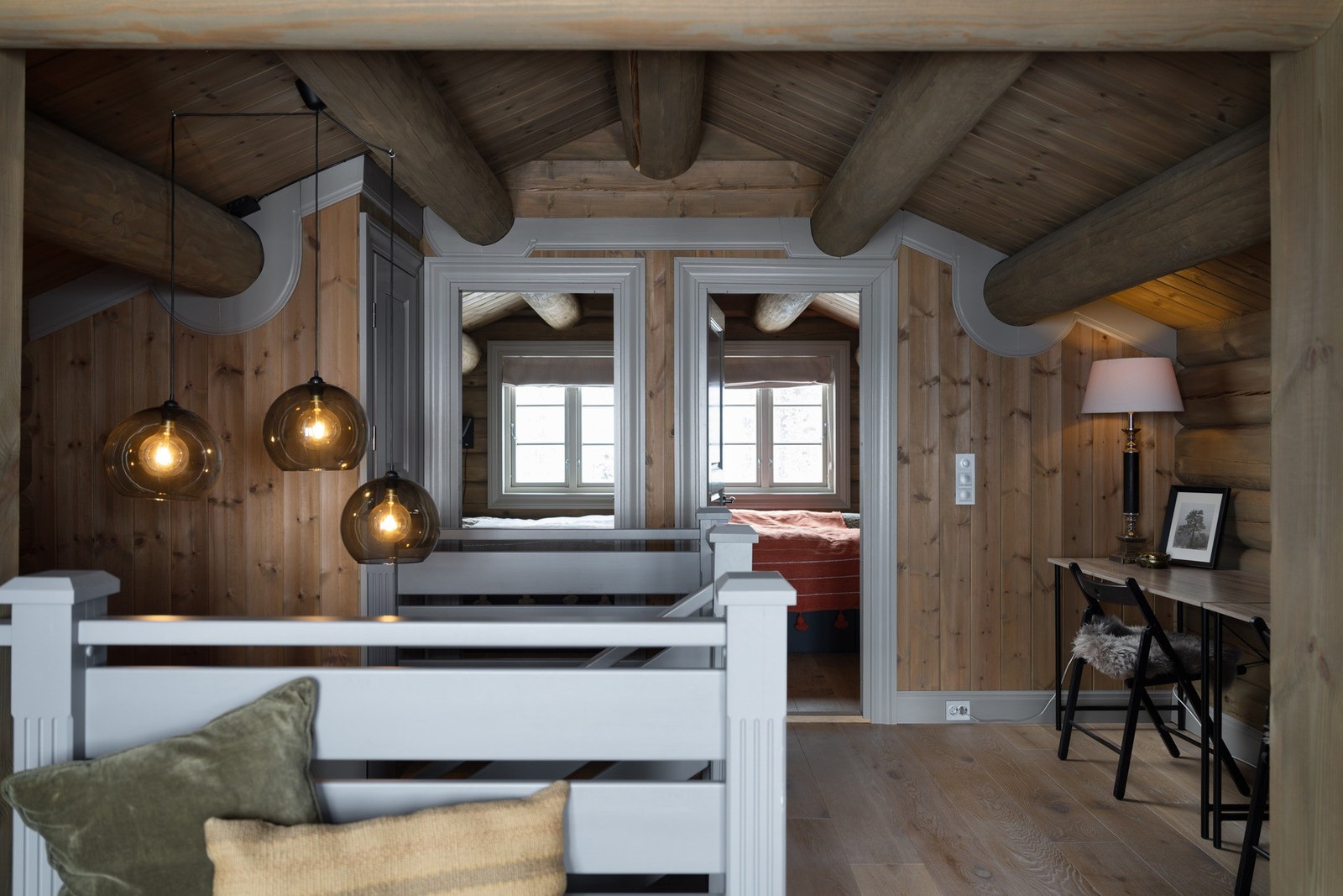 I andre etasje finner du to soverom og en loftstue,. Galleribilde