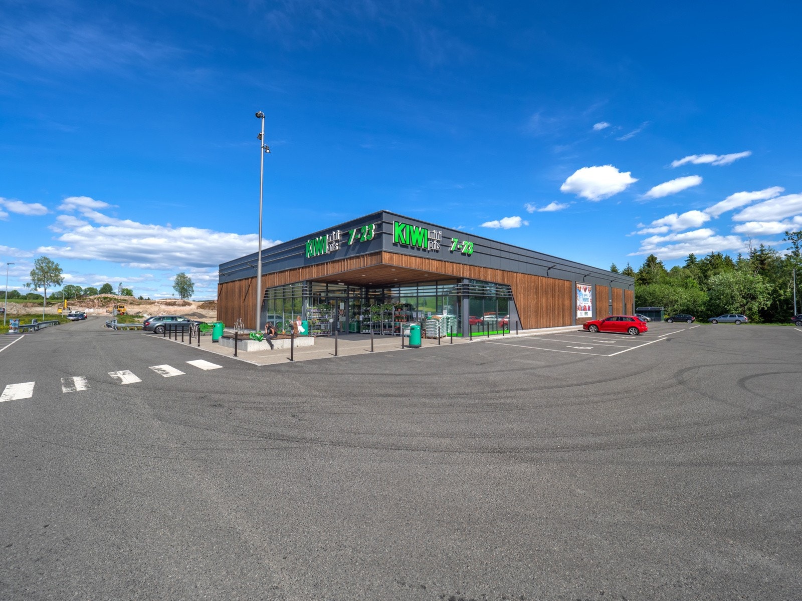 På Klokkarstua er det en fin Kiwi-butikk. Galleribilde