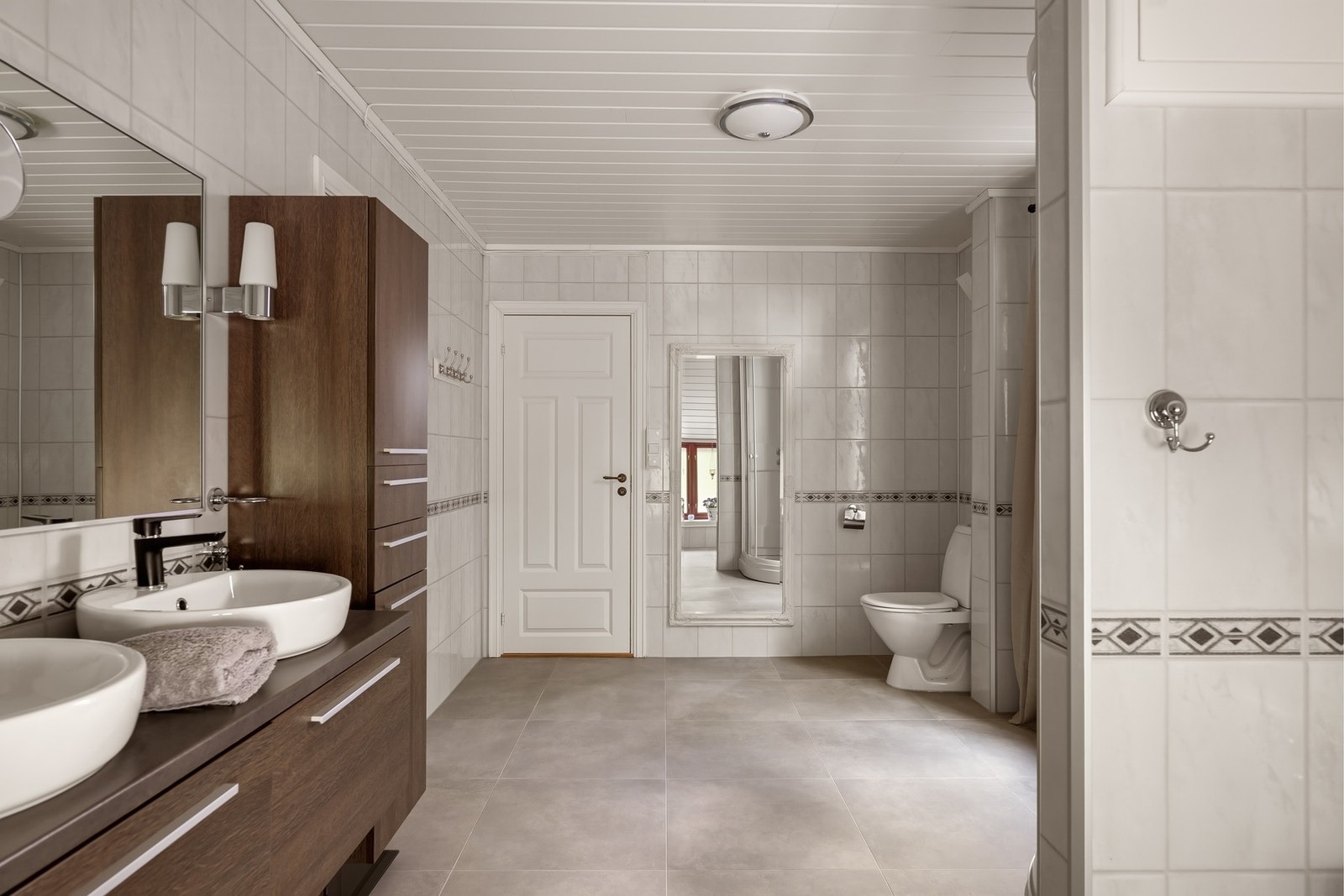 Det er varmekabler i gulvet. Galleribilde