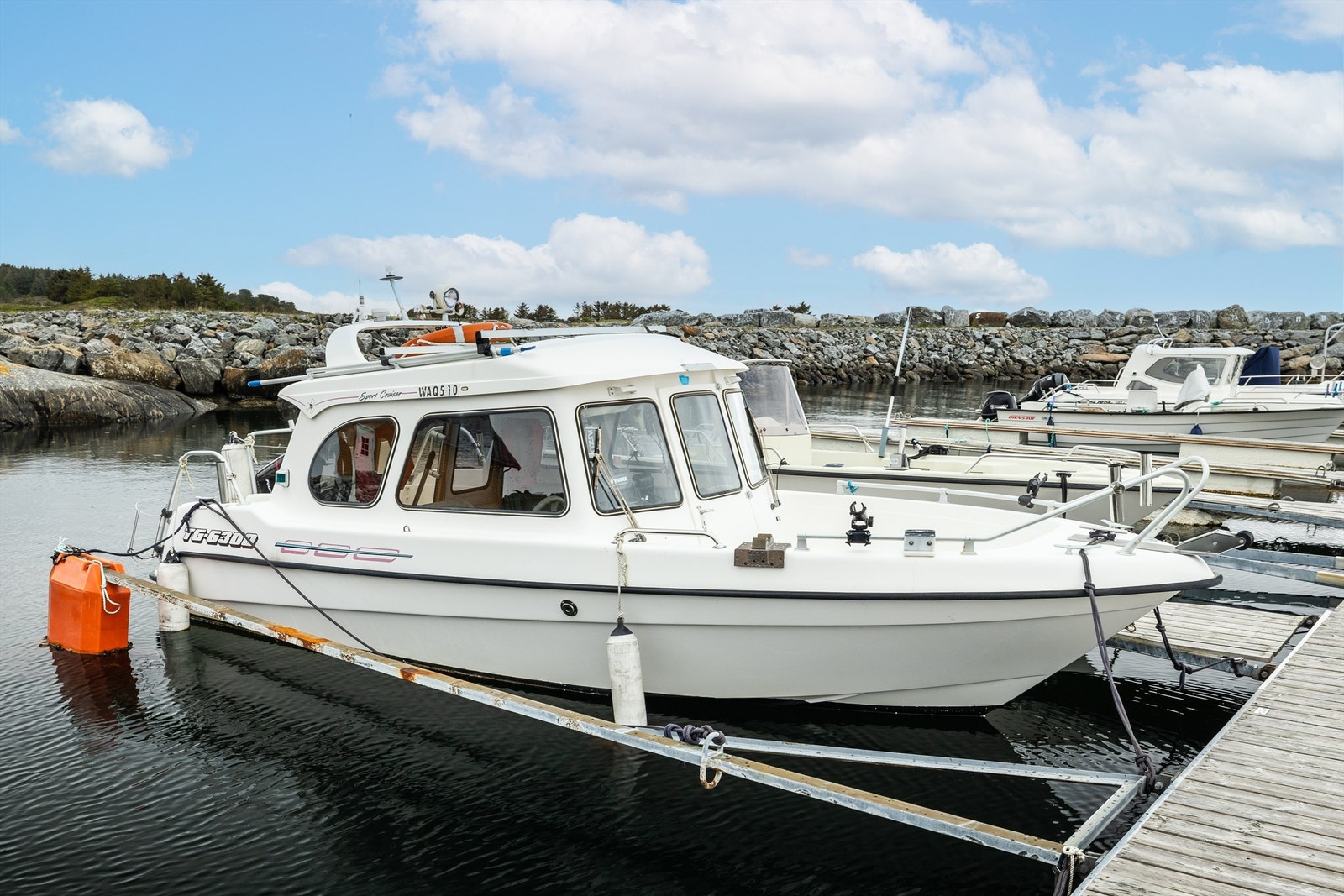 I tillegg medfølger det en båt og båtplass i handelen Galleribilde