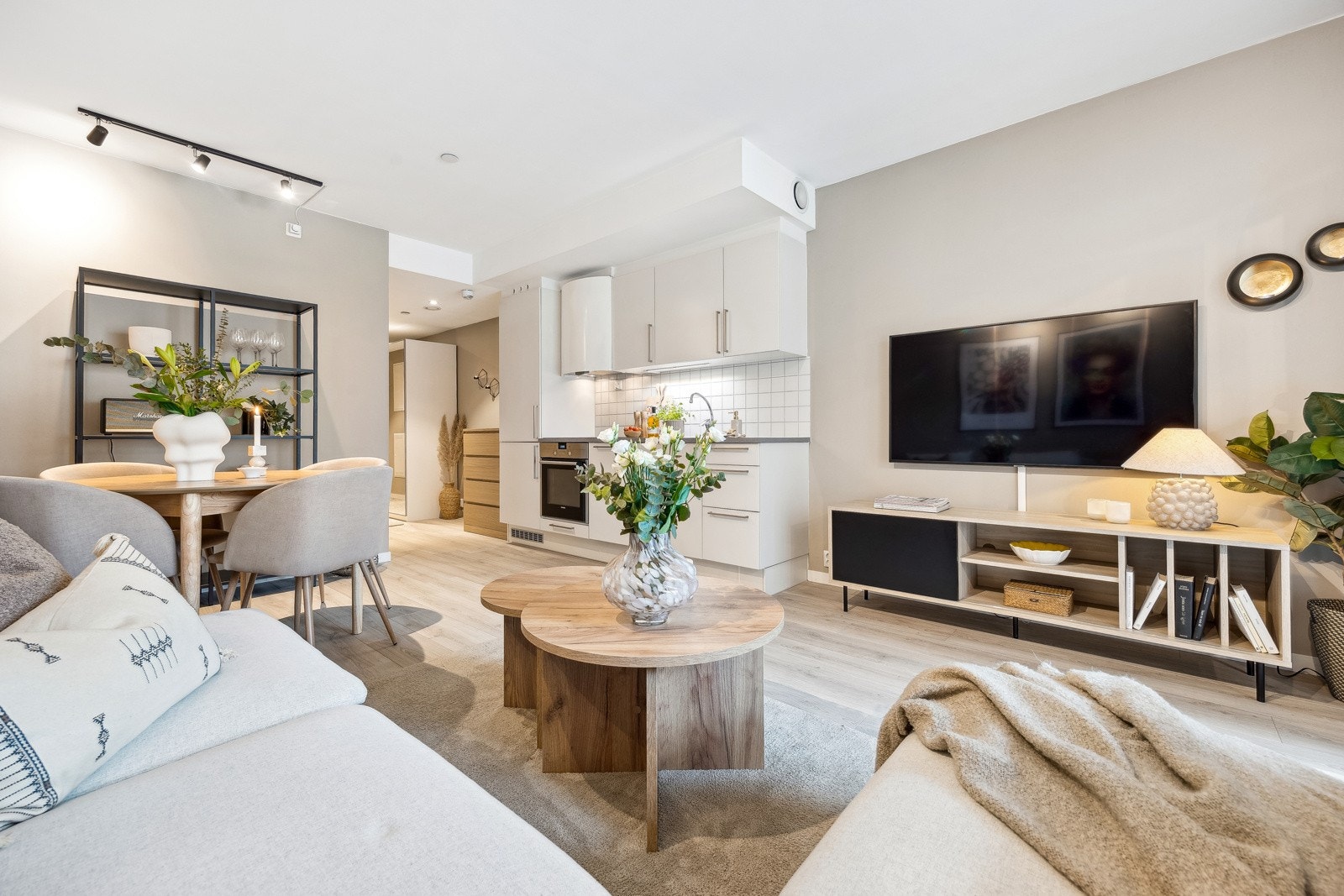 EIE eiendomsmegling ved Daniel Lanto har gleden av å presentere Stjørdalsveien 21! Galleribilde