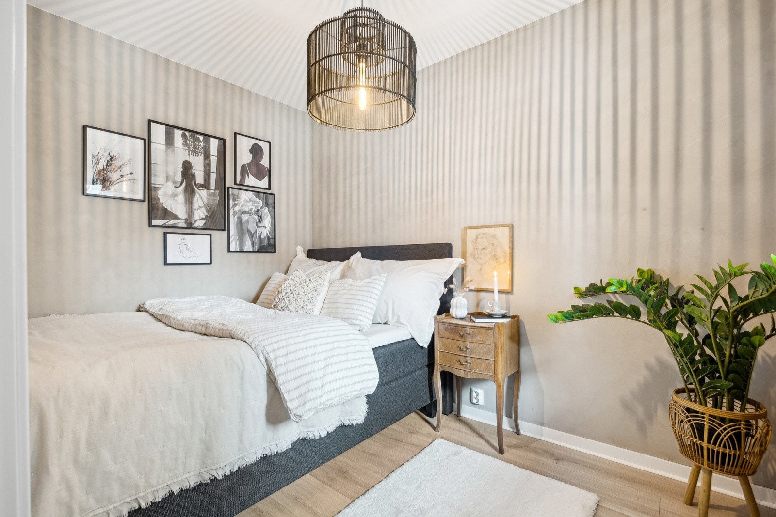 Her er det god plass til å innrede med diverse møbler etter ønske og behov. Galleribilde