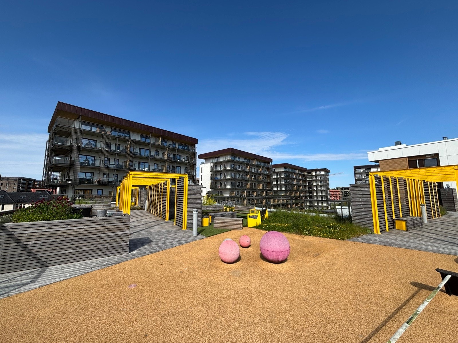 image2 (1) Galleribilde