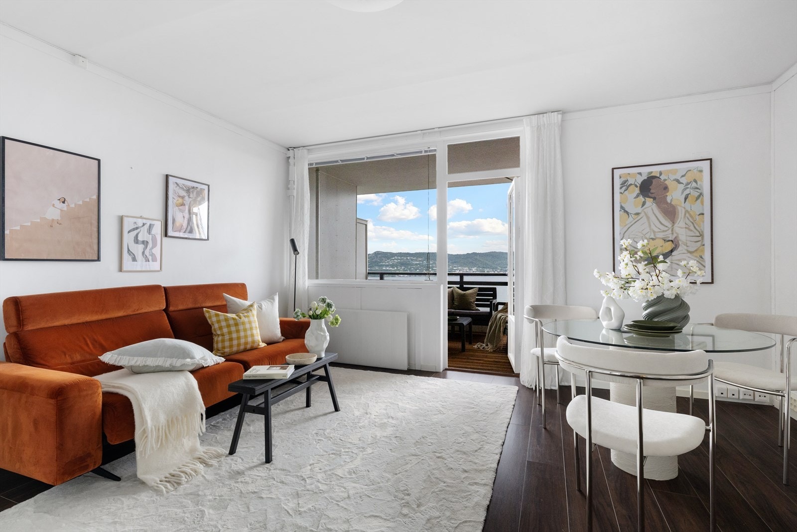 Aktiv Eiendomsmegling v/ Nika Nasibi har gleden av å presentere Helleveien 267. Galleribilde