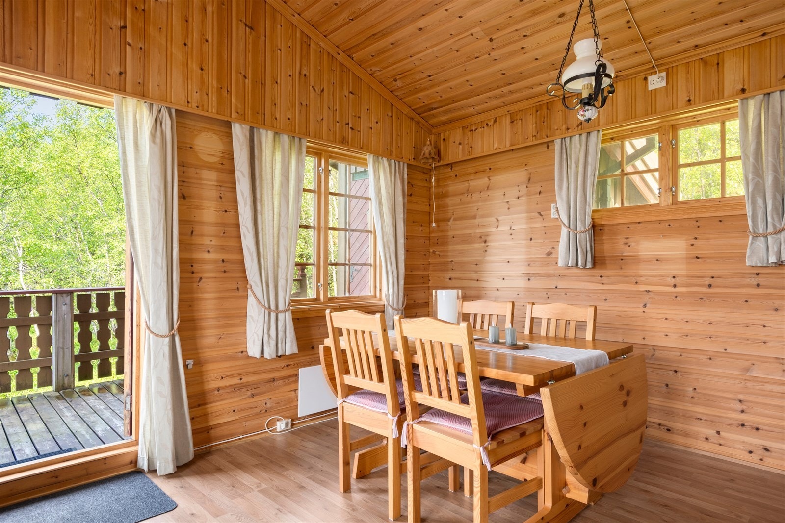 Spisestue Galleribilde