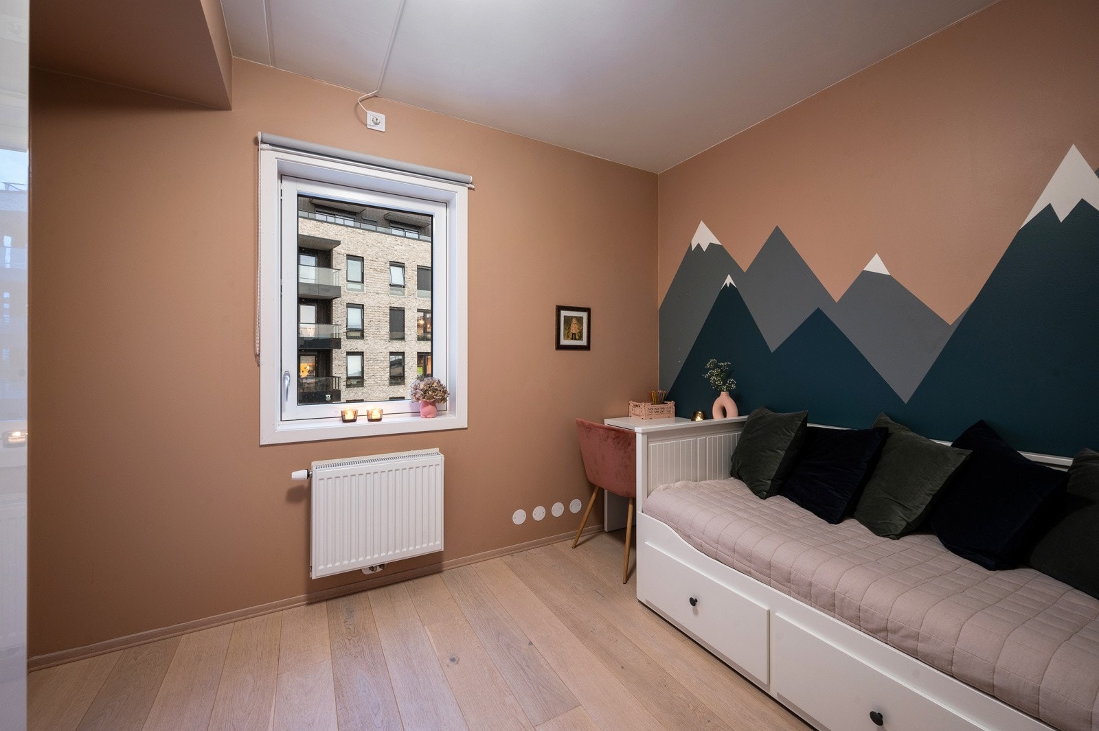 Rommet egner seg godt som barnerom, gjesterom eller hjemmekontor. Galleribilde