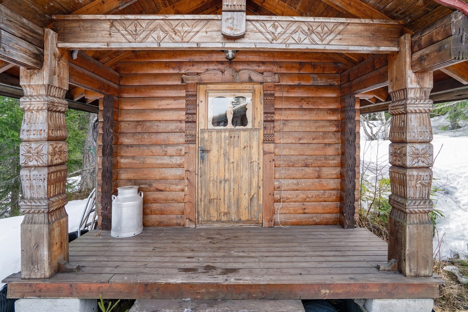 Frittstående bod. Galleribilde