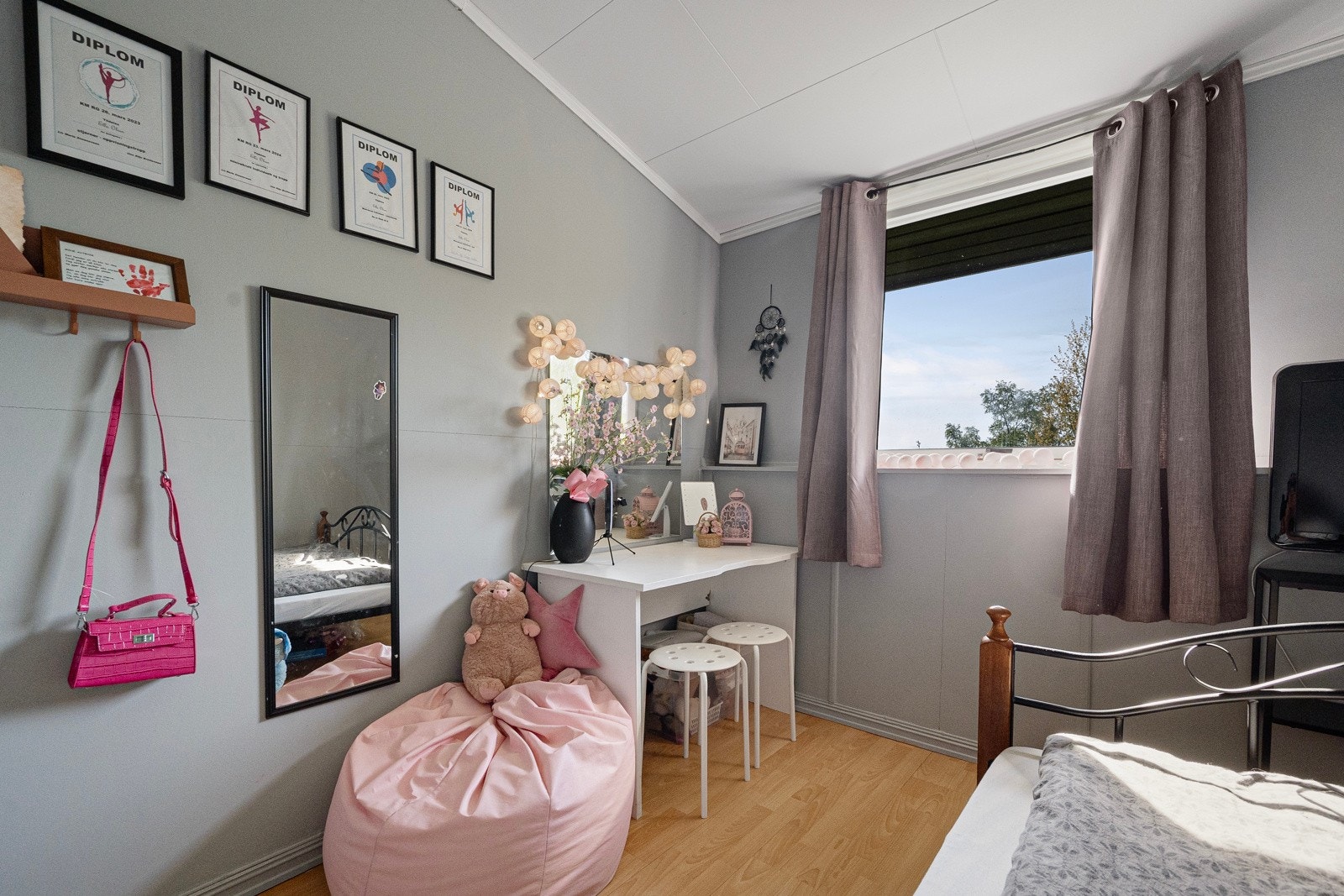 Soverom III Galleribilde