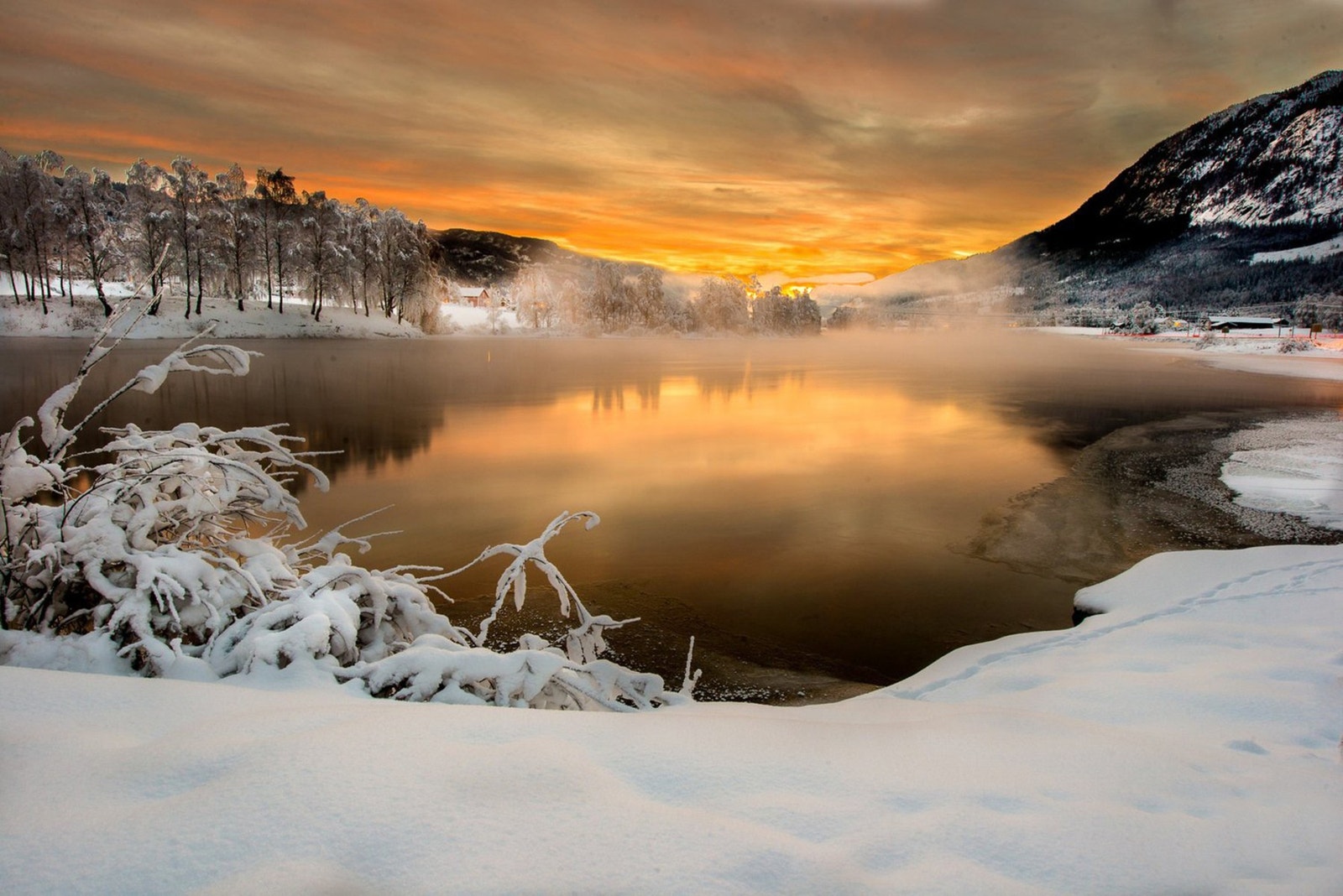 Nydelig solnedgang. Galleribilde