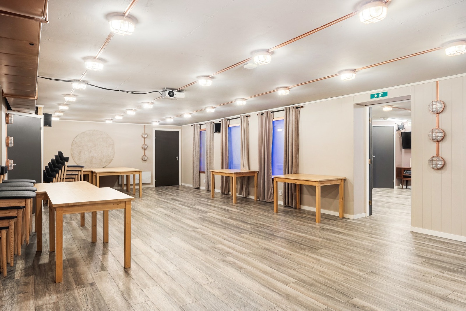 Festlokalet er også nyoppusset og kan leies for en rimelig sum. Galleribilde