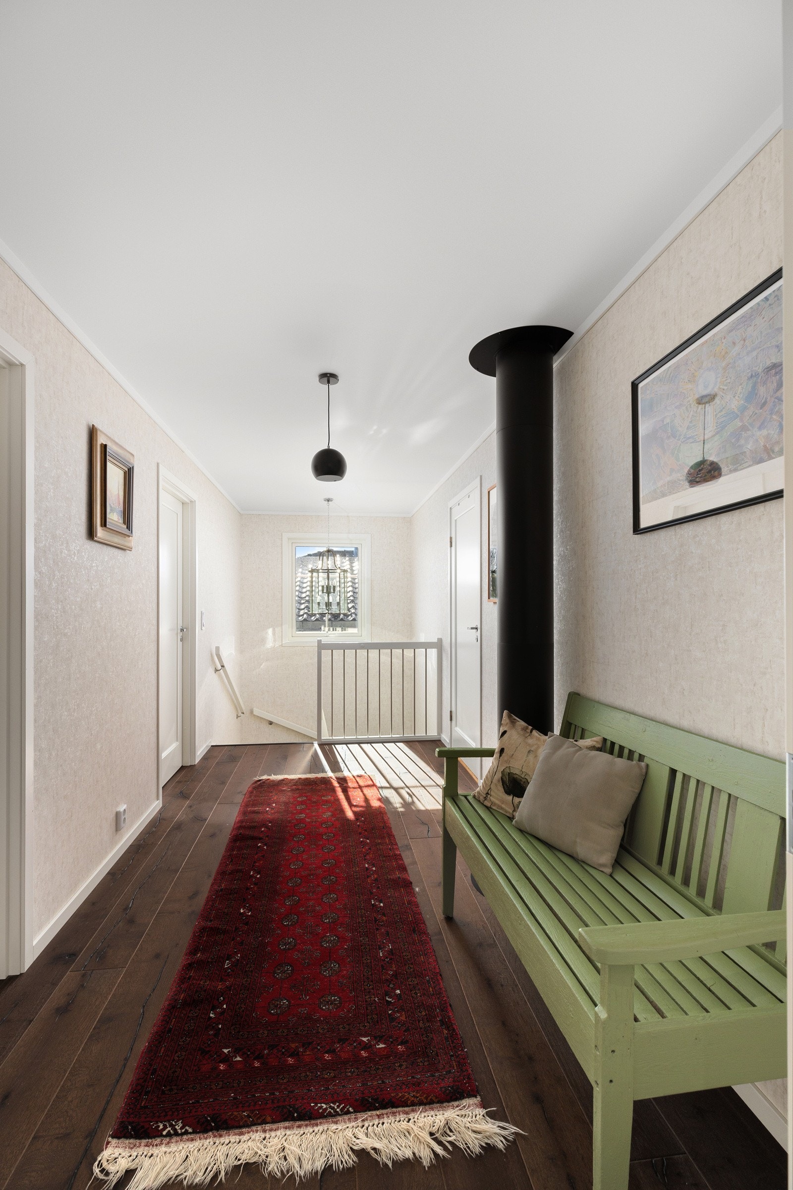 Gang 2. etasje. Galleribilde