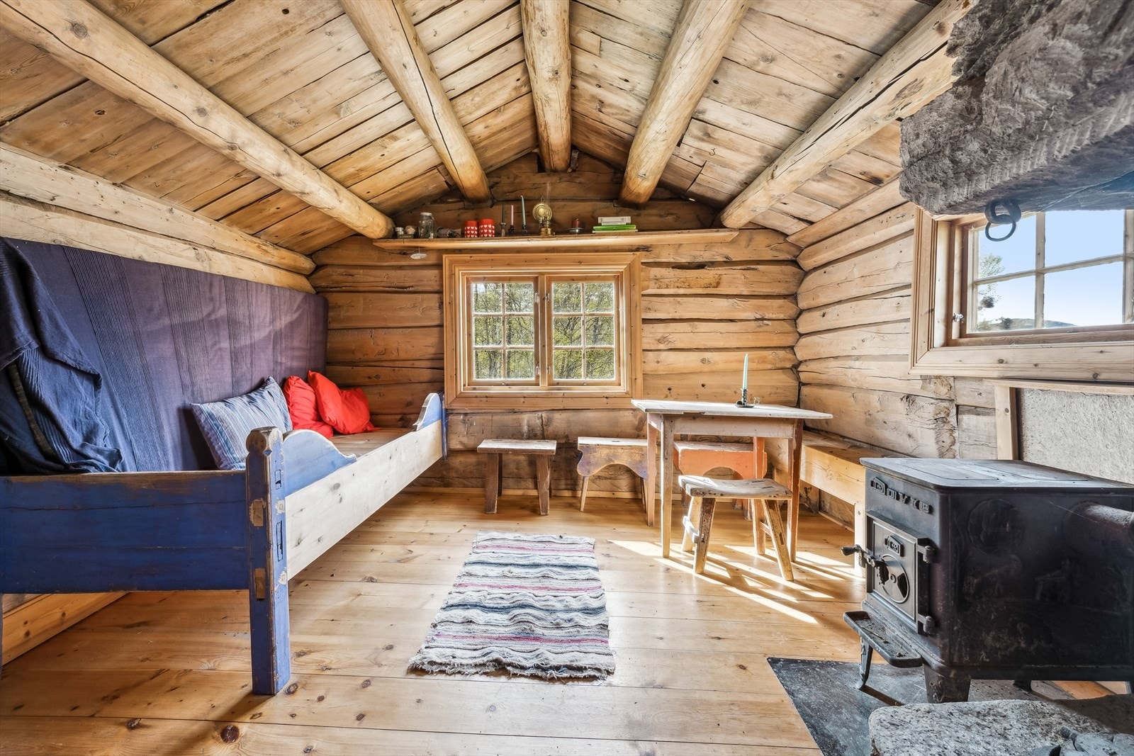 Avslappende og behagelig miljø i seterhuset. Galleribilde