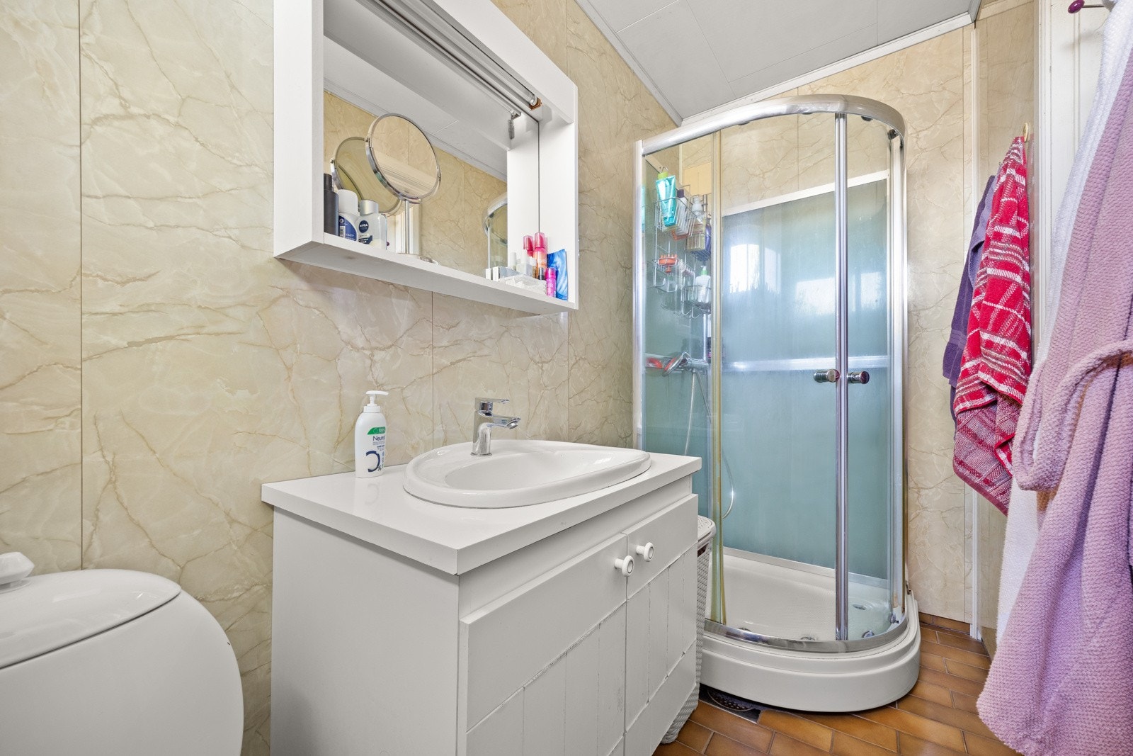 Bad tilknyttet soverom Galleribilde