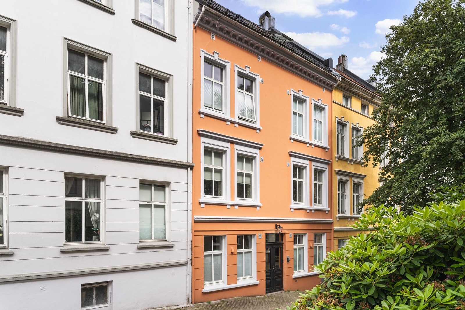 Fasaden er blitt pusset opp utvendig (2021). Galleribilde