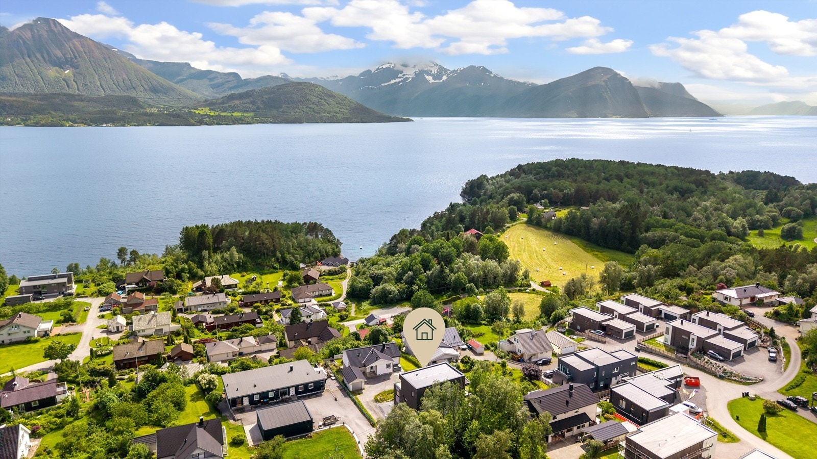 Dronebilde Galleribilde