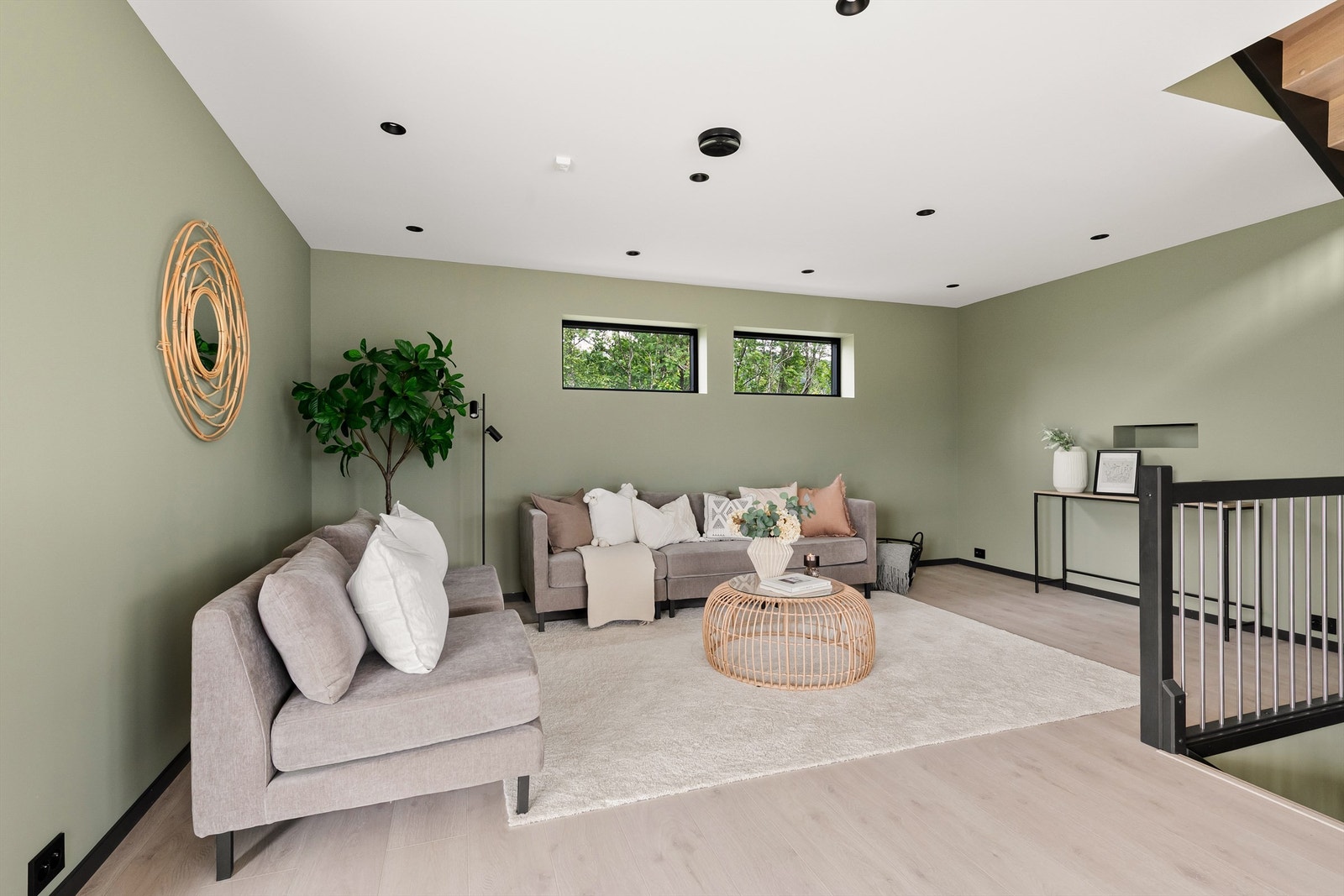 Deler av stuen i 1. etasje Galleribilde