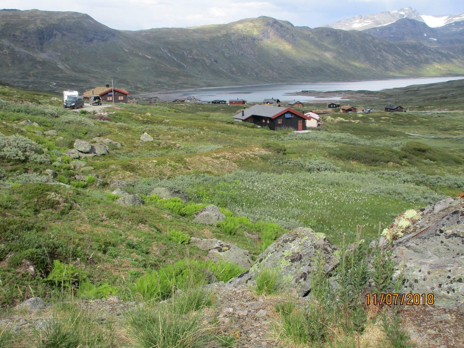 Vi har gleden av å presentere Brattgrenda 5, en eiendom presentert av Eiendomsmegler1 Fjellmegleren! Galleribilde