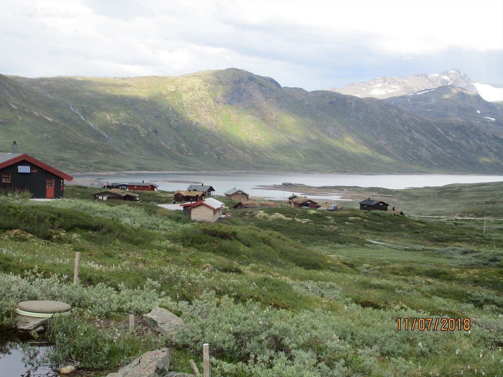 Eiet tomt på 4035,1 m² iflg opplysninger i målebrev fra Vang kommune. Galleribilde