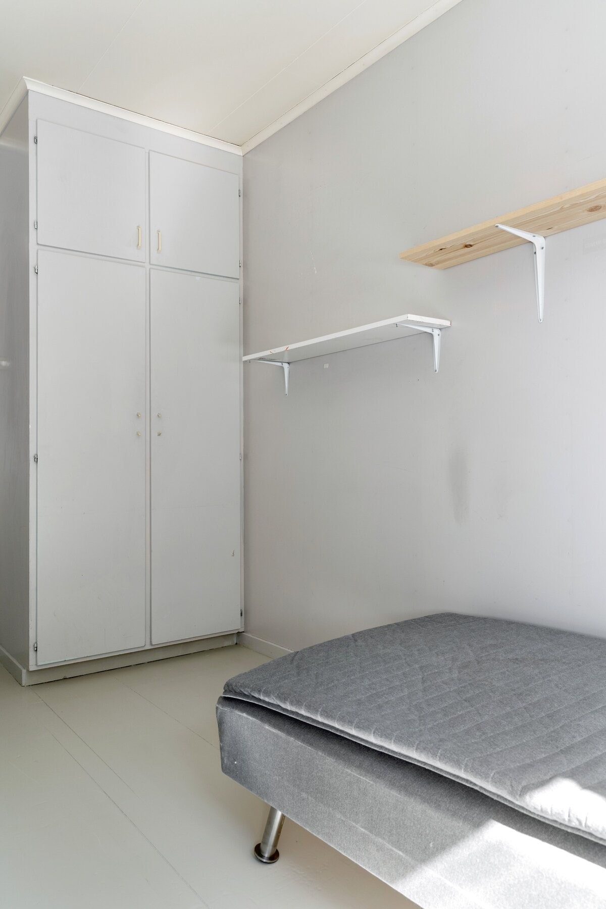 Ved behov kan et av rommene benyttes som kontor, walk-in closet eller ekstra stue. Galleribilde