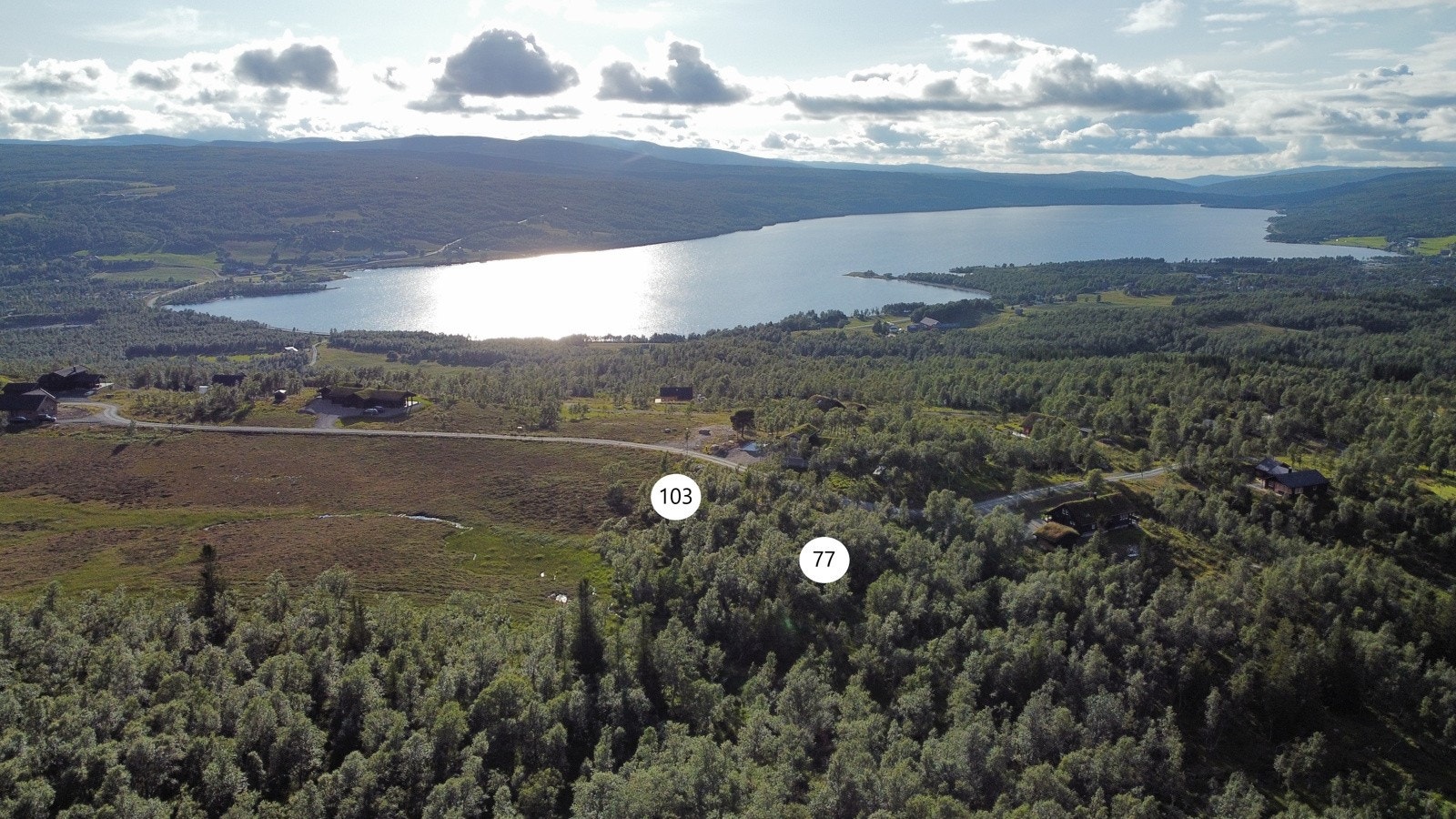 77 og 103 mot Stugusjøen Galleribilde