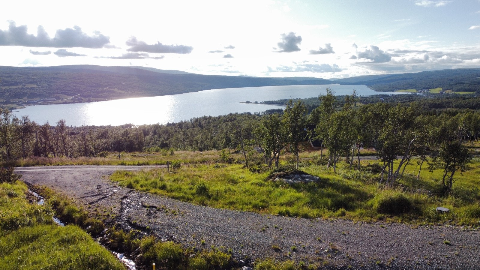 Utsikt fra tomt nr 80 ståhøyde Galleribilde