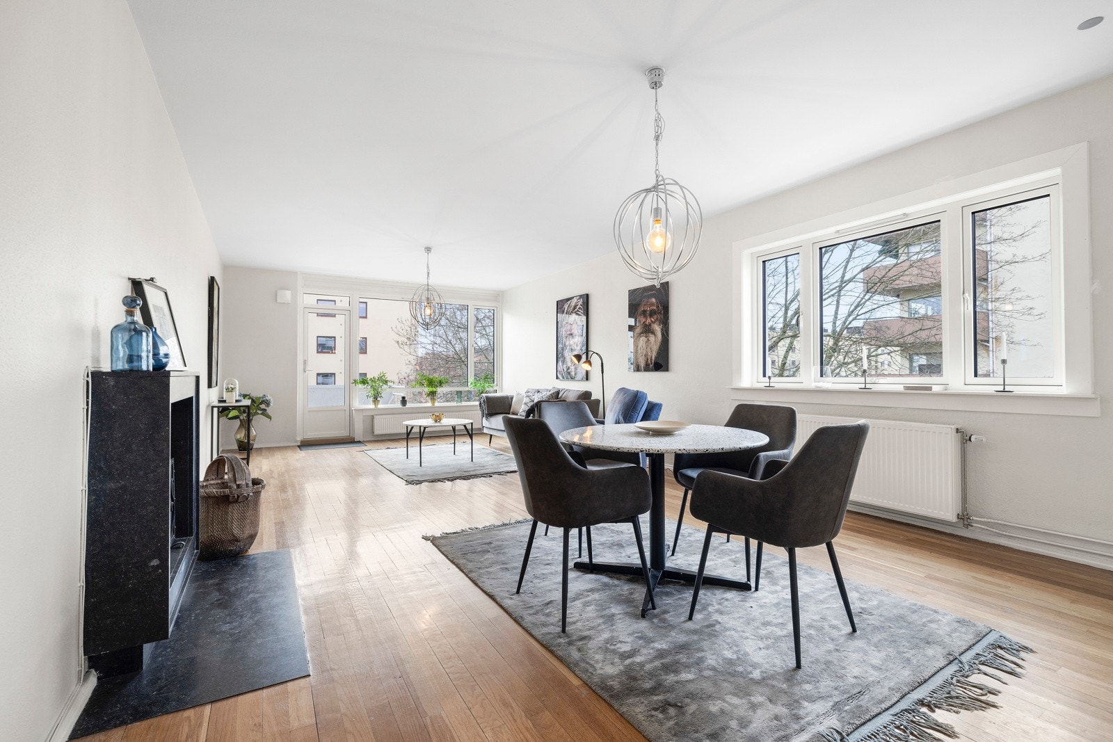 Privatmegleren Park v/Kennet Hessvik har gleden av å presentere Harald Håfagres gate 12! Ved innfridd IN-lån blir felleskostnadene ca kr 7470,- Galleribilde