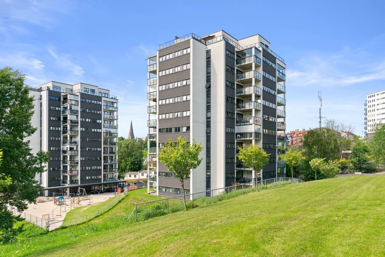 Fasadebilde. Leiligheten ligger i 7.etg. Galleribilde