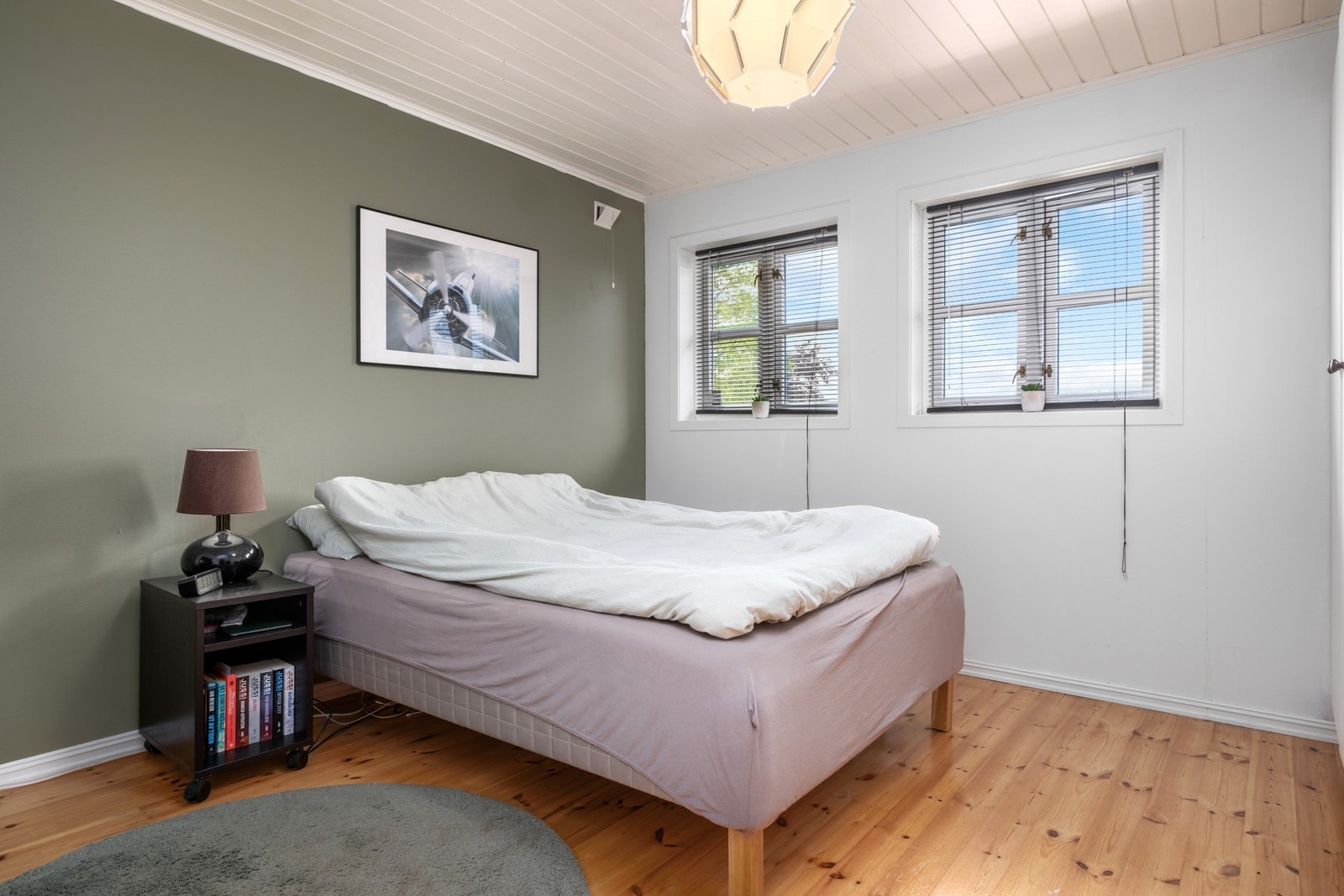 Boligens hoveddel har totalt 4 gode soverom på hhv. 8,5-, 9-, 14-, og 14,5 kvm. Galleribilde