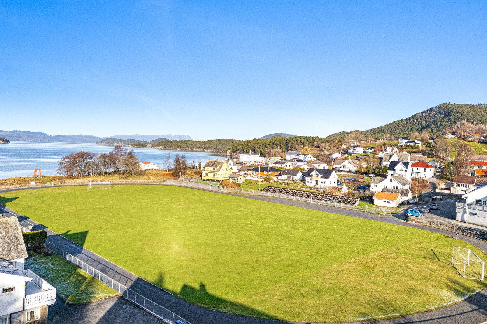 62 Galleribilde