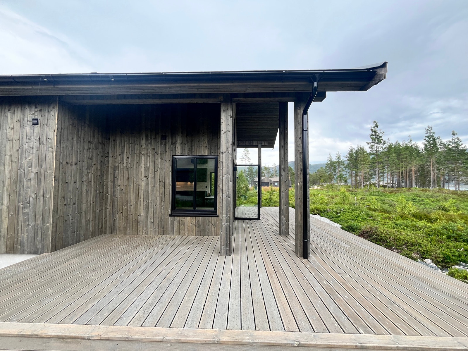 Stor overbygget terrasse er inkludert Galleribilde