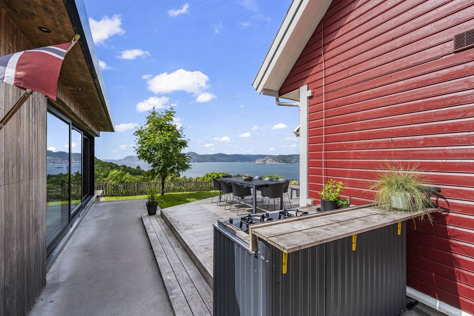 Utekjøkken med 2 gassbluss. Galleribilde