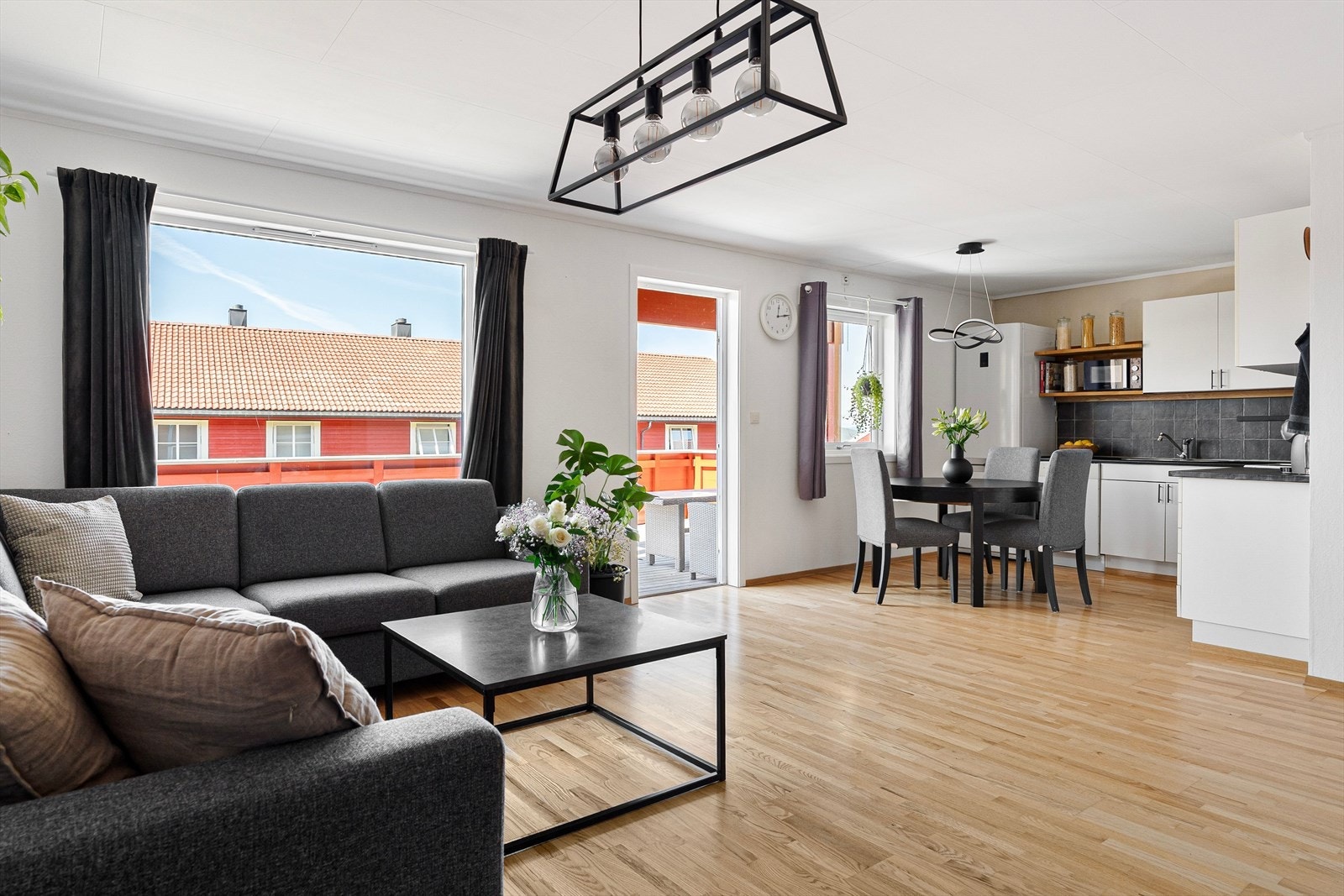 Aktiv Eiendomsmegling v/ Ludvig Bøgseth har gleden av å presenter Edgar B. Schieldrops veg 93A! Galleribilde