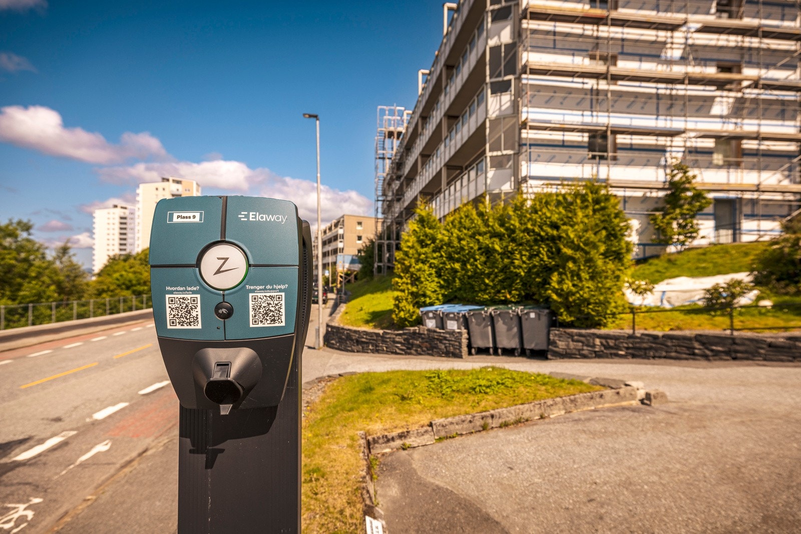 Parkering etter ansiennitet med mulighet for EL-billader. Galleribilde